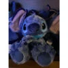 Peluche "Big Feet" Bébé Stitch -Nécessités Quotidiennes peluche big feet bebe stitch